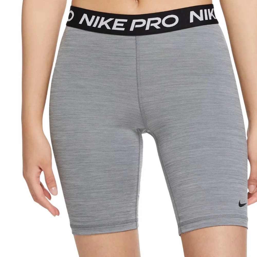 Nike Pro 365 shorts in a heather grey-Medium